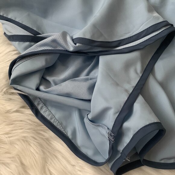 NIKE Women's Tempo Fashion Running Shorts Set of 2 Sz LARGE - Picture 9 of 10